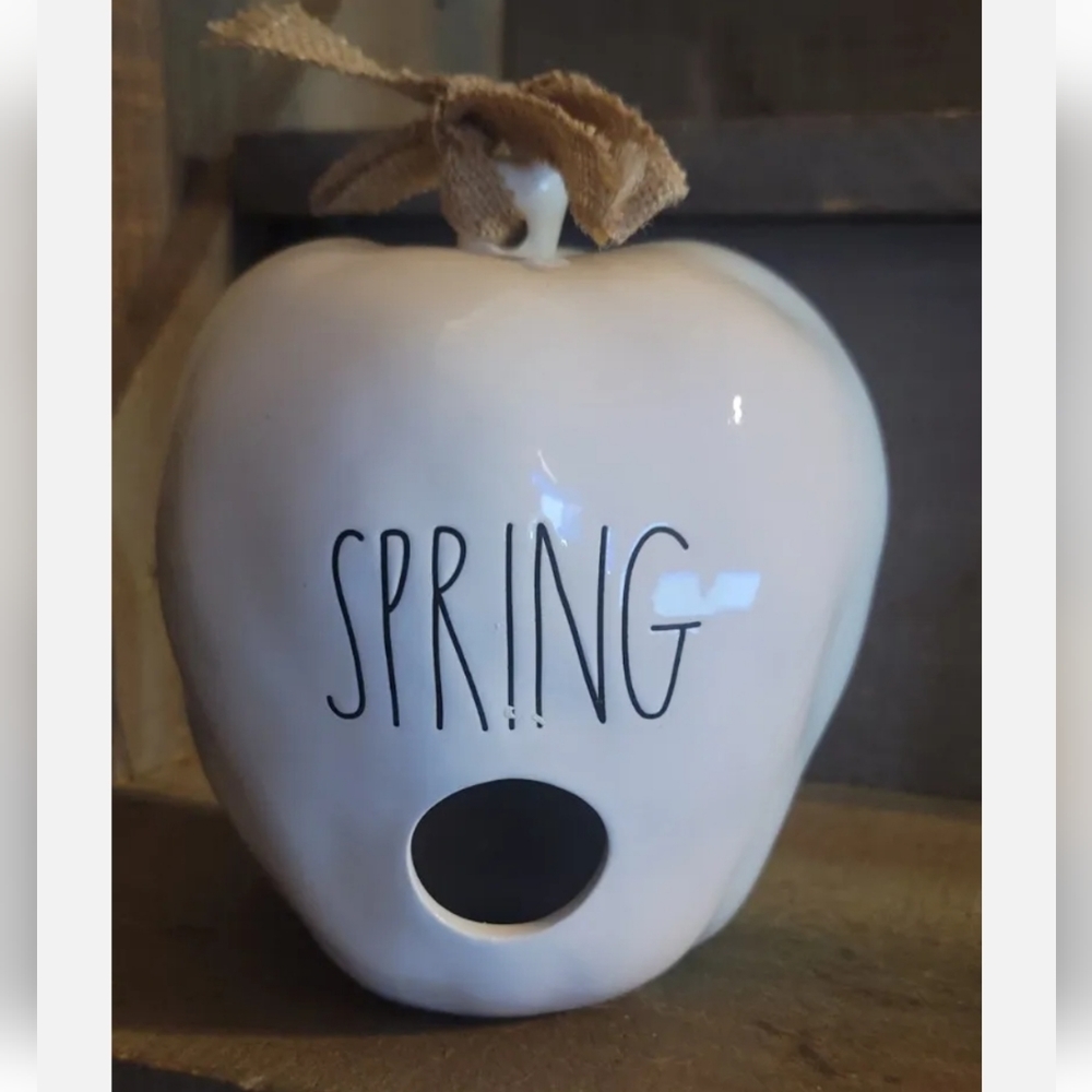 Rae Dunn Spring  Apple Birdhouse Ceramic
